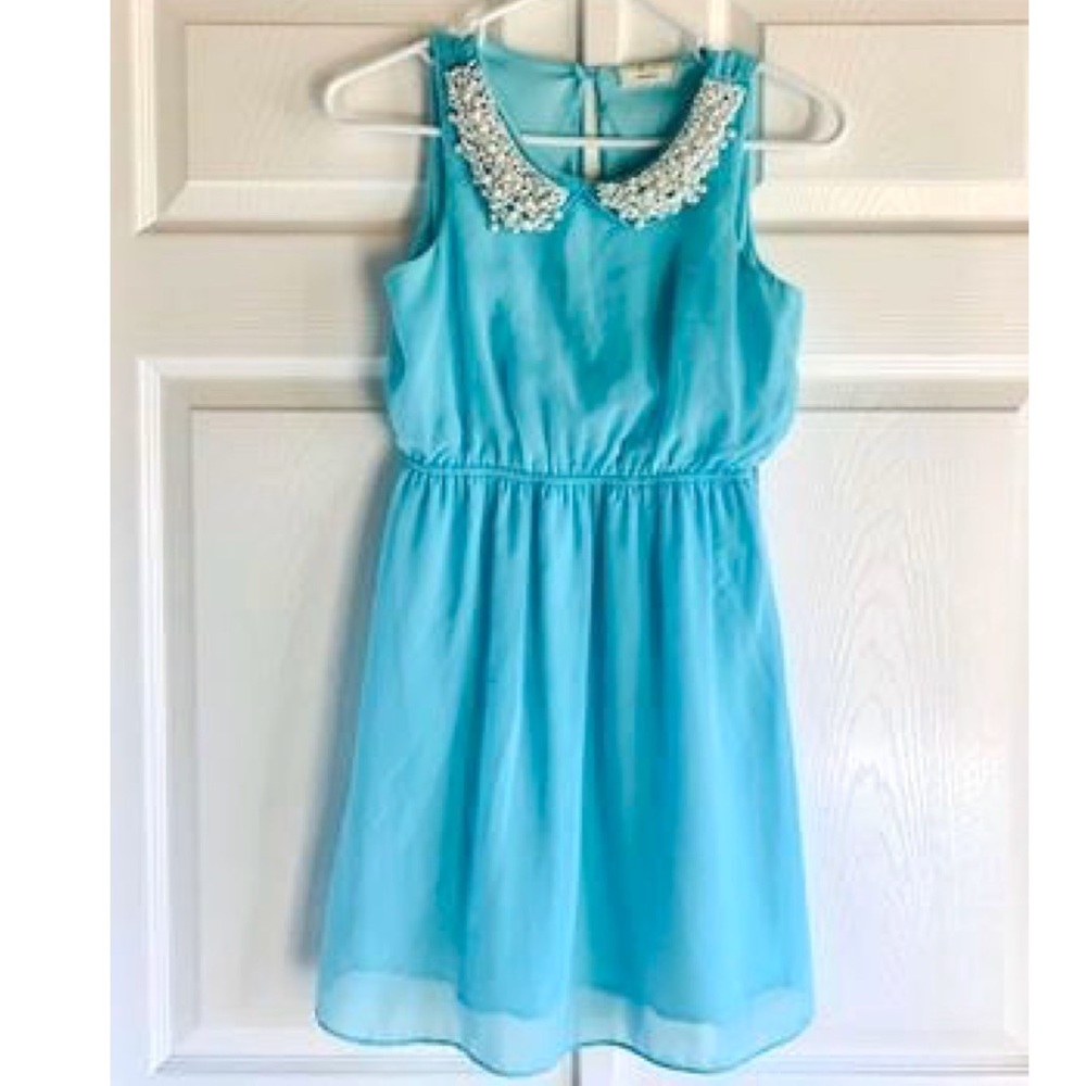 Girls sleeveless teal/aqua Easter dress 👗